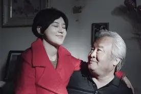 电影《最后的真相》和闫妮舌吻的老头到底是谁？图片