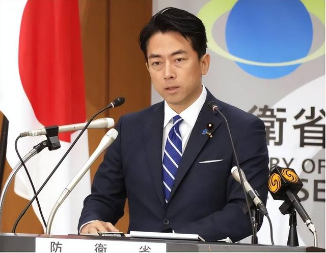 在中日关系敏感时期，他竟然率团赴日访问	，为了刷存在感毫无底线