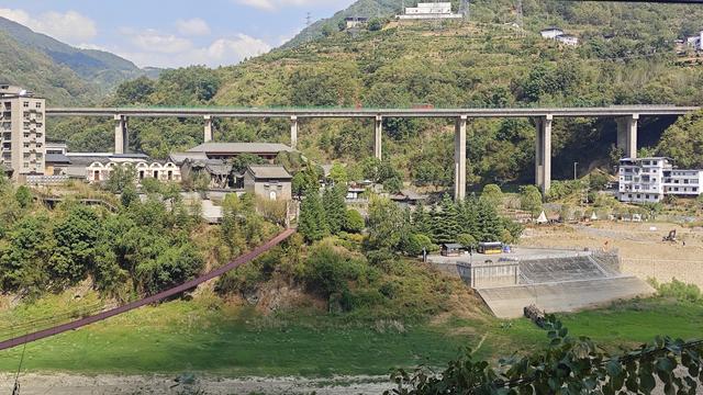 赏秋秦岭，摩旅商洛（02）紫阳县五省会馆，被人忽略的历史圣地