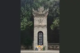 都过2000年了，为何还有人给霍去病献花？可叹美国不懂匈奴的悔恨图片