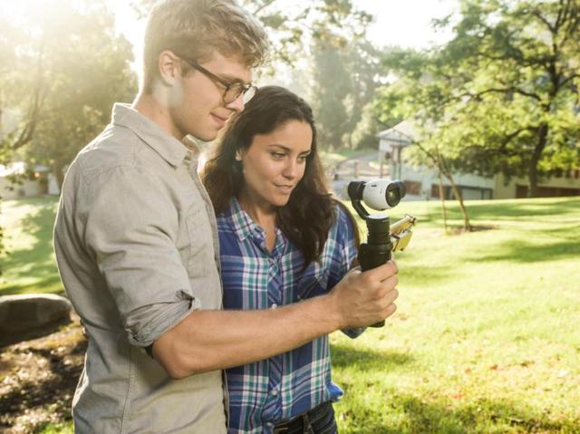 迟来的Pocket狂欢，与大疆的野望