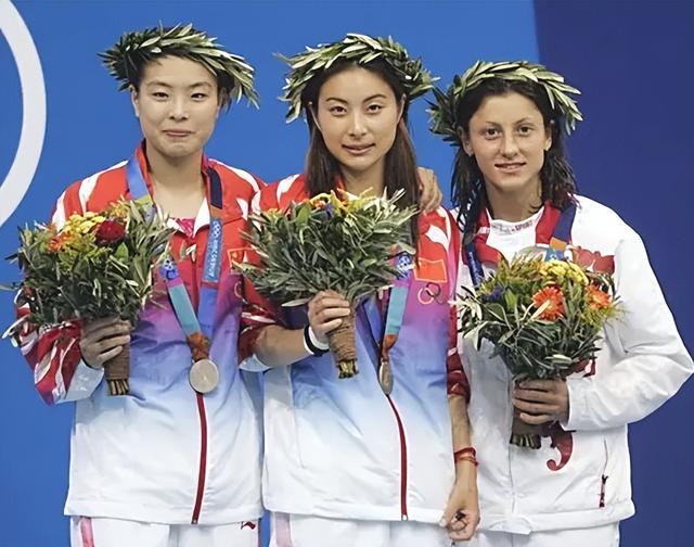 结婚13年，44岁郭晶晶再次迎来喜讯，又一次证明了霍启刚的眼光