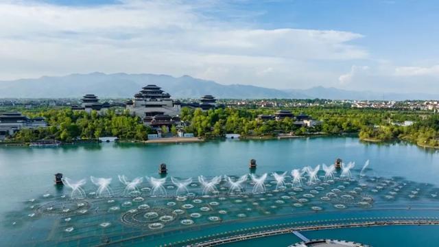 福利加码!2025汉中秦岭熊猫音乐嗨唱季,精彩不断~