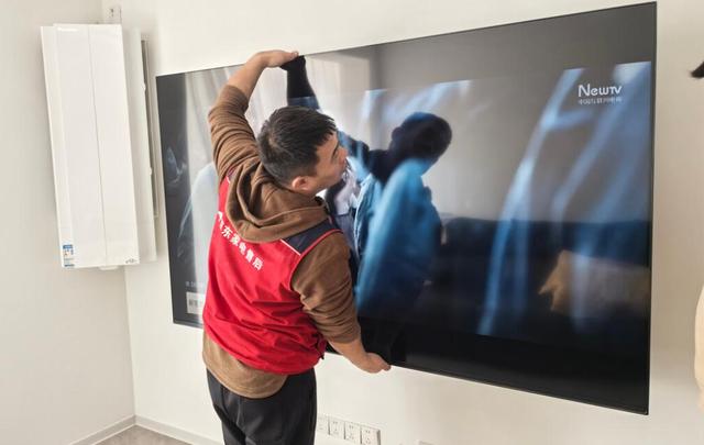 买高端75英寸电视：索尼K-75XR51Z与海信75E7Q如何选？深度对比！