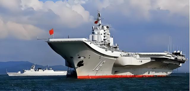 辽宁舰直冲日本，美航母离开，德总理突然出手，给了高市重重一击