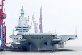 岛内对福建舰海试很兴奋，认为不比美国航母差，004舰命名引热议图片