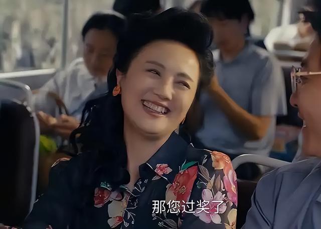 离春节不到2月，52岁辛柏青高调传出喜讯	，朱媛媛终于可以放心了