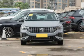 12万预算，纠结别克威朗Pro和大众朗逸，对比后德系美系差距明显图片