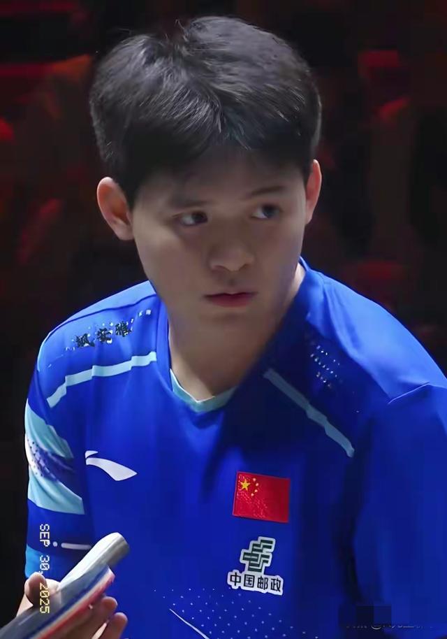 林诗栋击败户上隼辅 没想到采访时被记者挖坑！小石头回答太霸气了