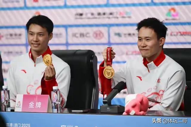 王伟莹王宗源全运摘金创佳绩	，全红婵带娃成暖心名场面