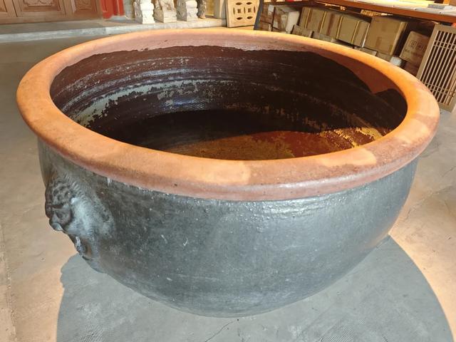 为什么中式院子里一定要摆大水缸？老农3句话，让人茅塞顿开！