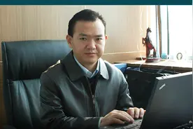 西安民企的信心：炬光刘兴胜“自愿降薪”图片