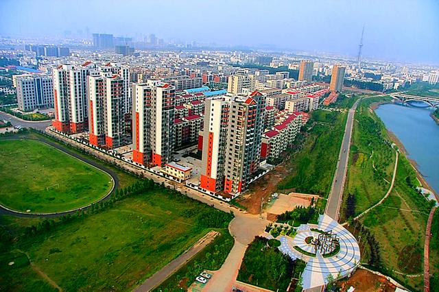 为何湖北县级市的监利人口154万？地级市的鄂州人口107万呢