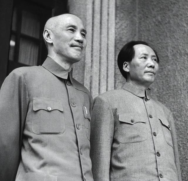 1965年，毛主席劝蒋介石回大陆，老蒋提出六个要求，毛主席：同意