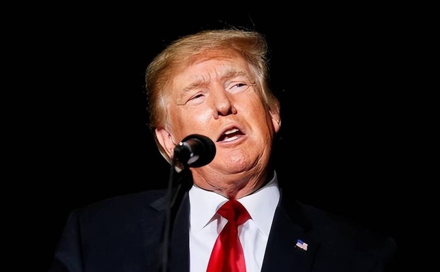 特朗普向全球发出通牒：180天内准备对中国动手，不帮忙就加税