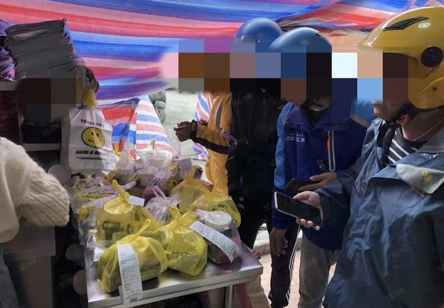 外卖大战暂停了！免费请客吃饭也有错吗？