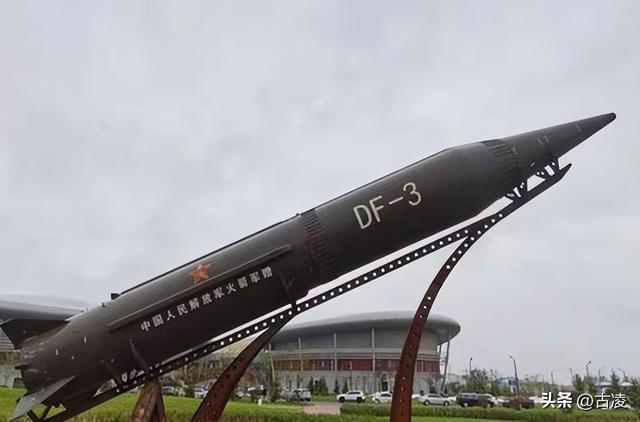 这个国家一口气花150亿请中国驻军，又花35亿买导弹	，付款极爽快