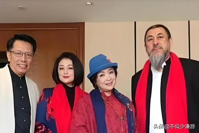 “谢大脚”于月仙去世4年，昔日三位好友也相继离世，命运无常