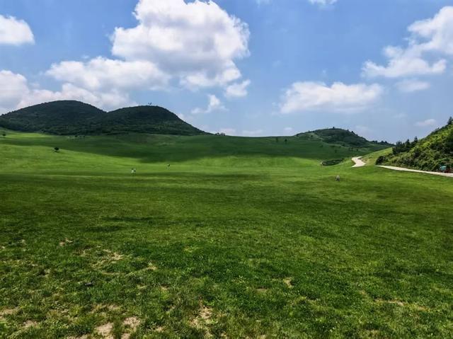 一条铁路，87万人的地缘突围