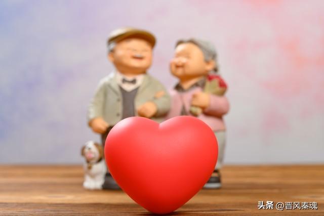 性与命和寿的关系：好命长寿的男人，往往身上有这七种特征