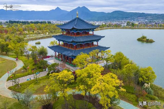 丽江市区的最美秋景在中济海，让我意外的是游客很少，什么原因？