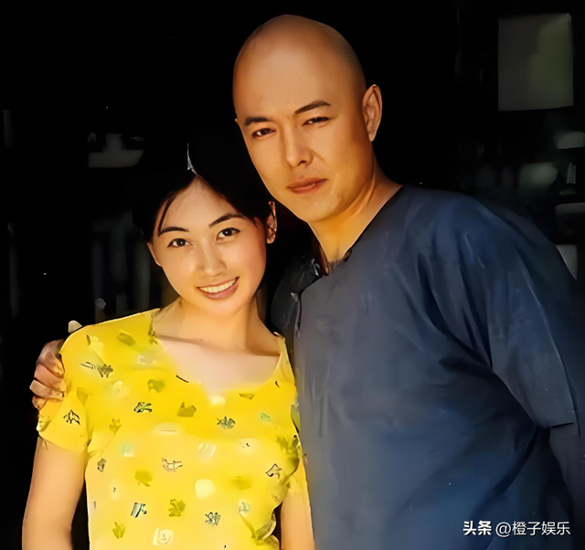 她是军艺校花，被大25岁张铁林抛弃后，为何又嫁给著名的“坏蛋”