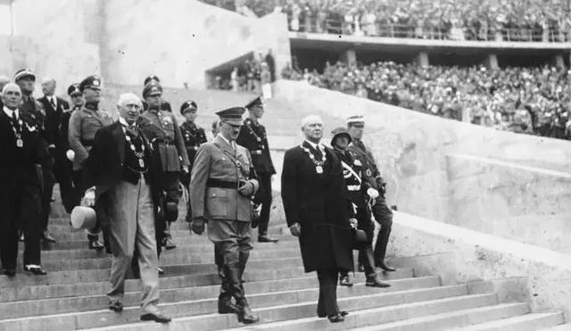 崛起大国的策略与运气