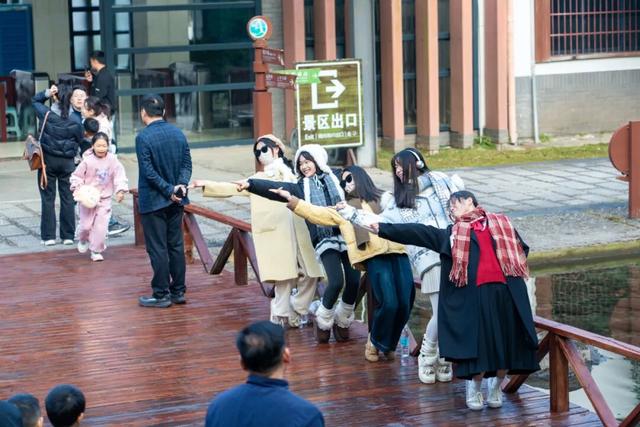 研学、健身、登山、赏景…周末的明月山也太热闹了！