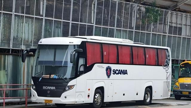 不听劝去日本的游客慌了，滞留机场连吃饭都成问题，当初为啥要去