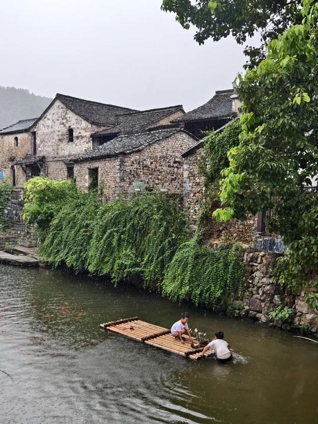 比国清寺还绝的寺庙，打卡黑神话同款，这个秘境小城太宝藏了！