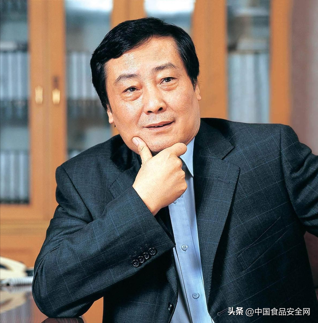娃哈哈百亿遗产大战细节曝光：信托没成立宗馥莉想加子女，杭州诉讼定输赢