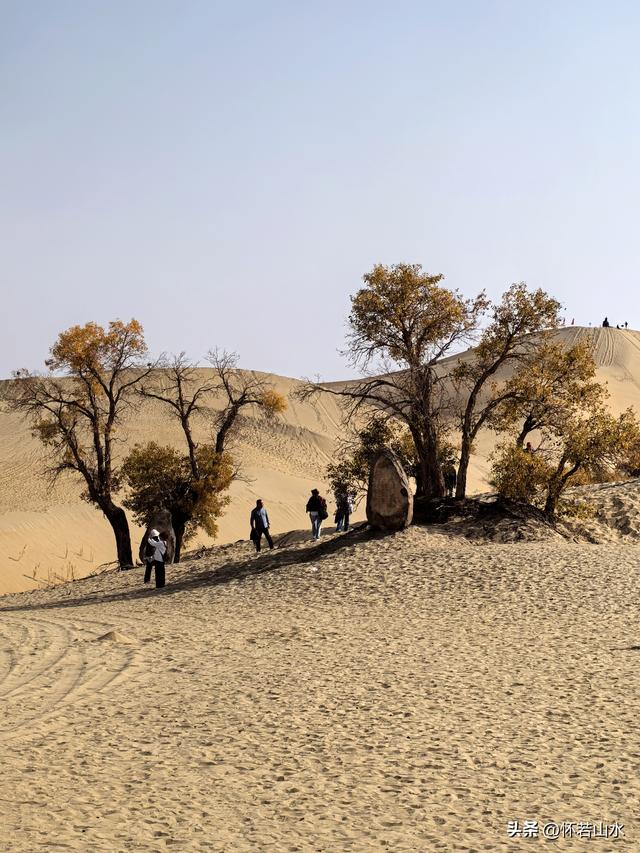 2025环南疆沙漠铁路背包自由行日记(8)——游览葫芦岛和塔塔秘境