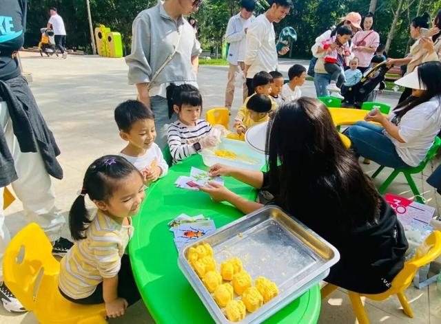 【网络中国节·中秋】“双节”同庆氛围浓！安宁区多彩活动庆国庆、迎中秋
