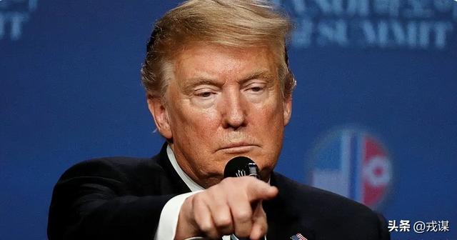 美帮乌击败俄？乌军开挂，俄轰炸机被端掉三成！美是劝和还是拱火