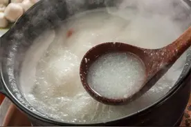 熬粥放点碱好不好？烧心反酸的人可以试一试图片