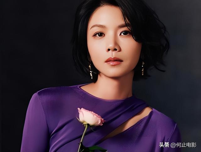 与陈思诚同居三年，王凯迷恋着她，41岁成单亲妈妈的她活成大赢家