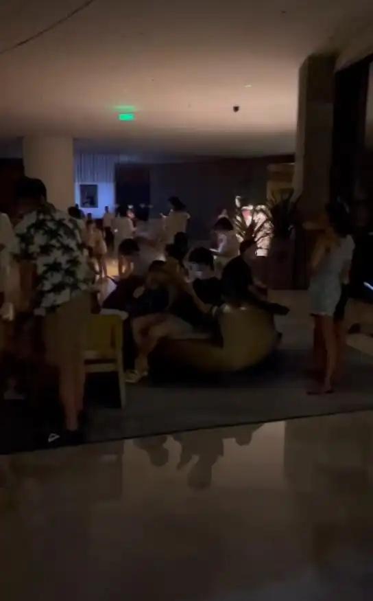 台风 “剑鱼” 凶猛！酒店玻璃被吹弯，滞留者称像灾难片