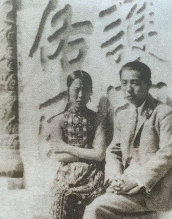 于凤至胸前溃烂赴美求医，一老外抱住她亲了一口说：你终于到了