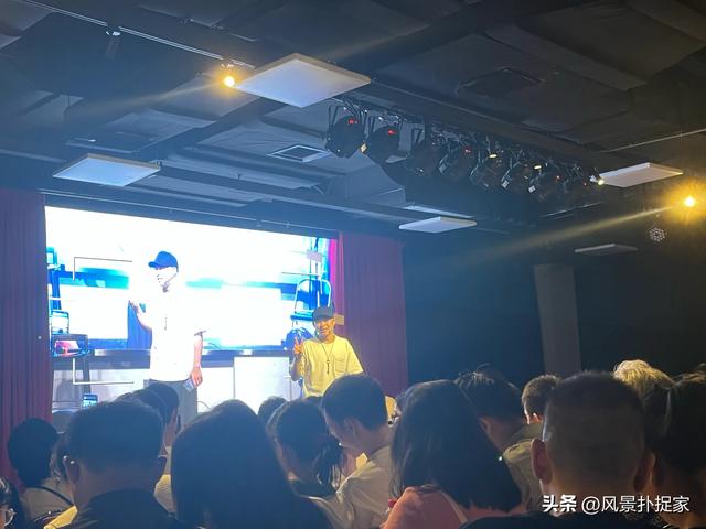 南昌一支麦脱口秀，度过不一样的周末！