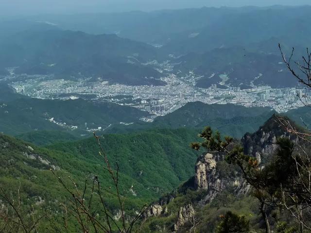 “天下无双圣境，世界第一仙山”的河南洛阳老君山