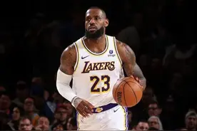 NBA季后赛，掘金114:103大胜湖人,戴维斯44+32+14，詹姆斯40+27+6图片
