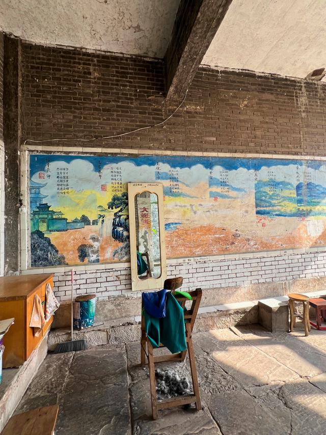 忠县这个「活着的老城」，烟火气封神了！