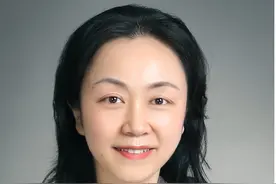 4月23日长治市中医医院特邀山西医科大学第二医院呼吸与危重症医学科主任赵卉教授来院坐诊、讲学图片