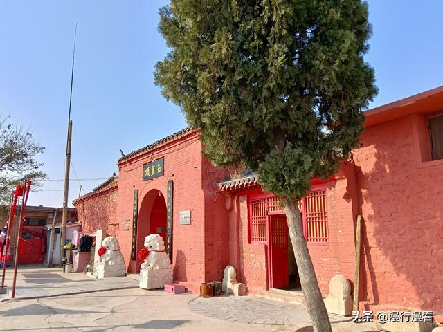 宁爬铁过门，不上玉皇顶？偏偏就上上玉皇顶