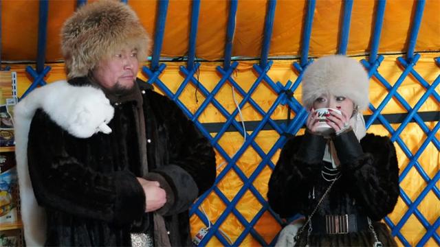 银色乌珠穆沁草原冰雪那达慕暨草原99号公路冰雪季隆重开幕