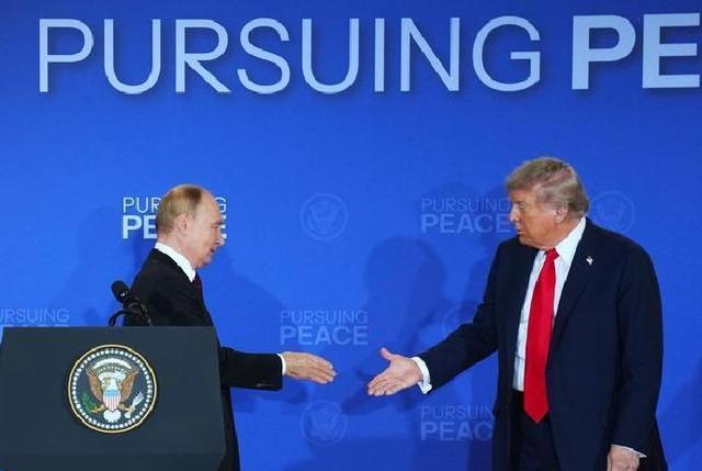 美俄密谋俄乌终战案，泽连斯基晴天霹雳！乌堡垒从内部贪腐瓦解