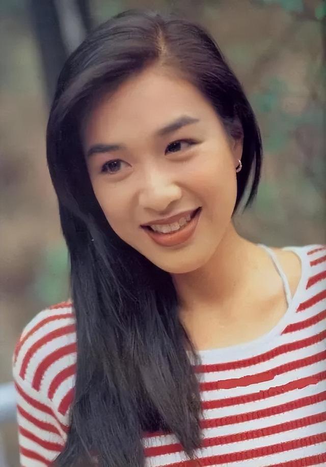 现在嫌她们丑，当年追成狗！这6位发福的女明星，当年都是大美女