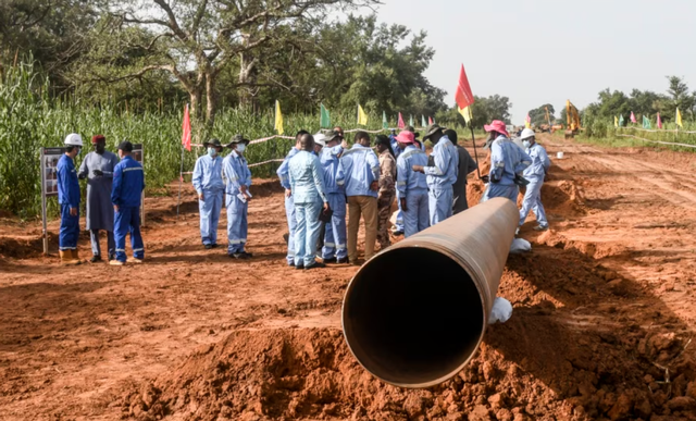 中国海外利益不是小数目，“仗剑经商”时机已成熟