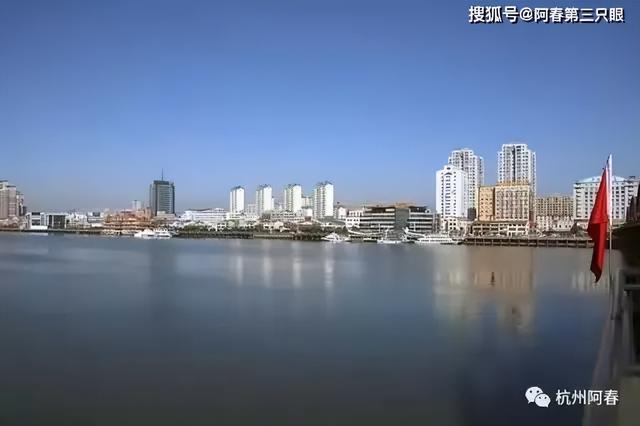 鸭绿江呀鸭绿江！