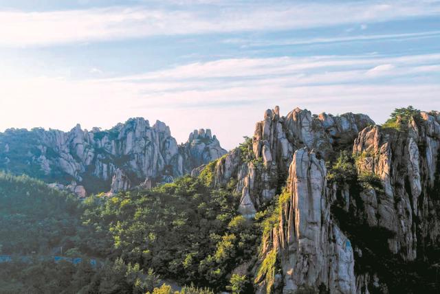五莲山：四季皆胜景